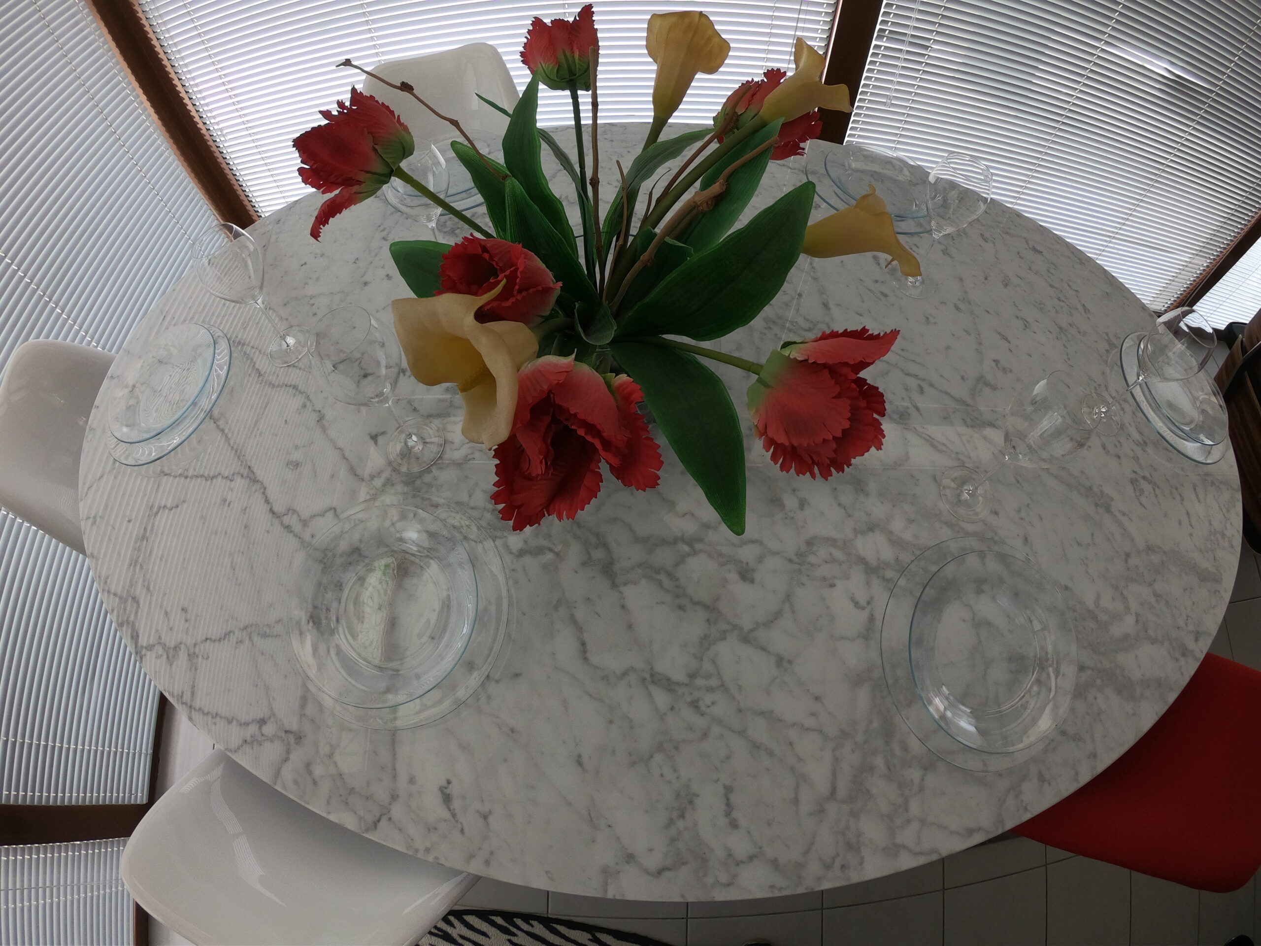 Table Tulipe 244 x 137